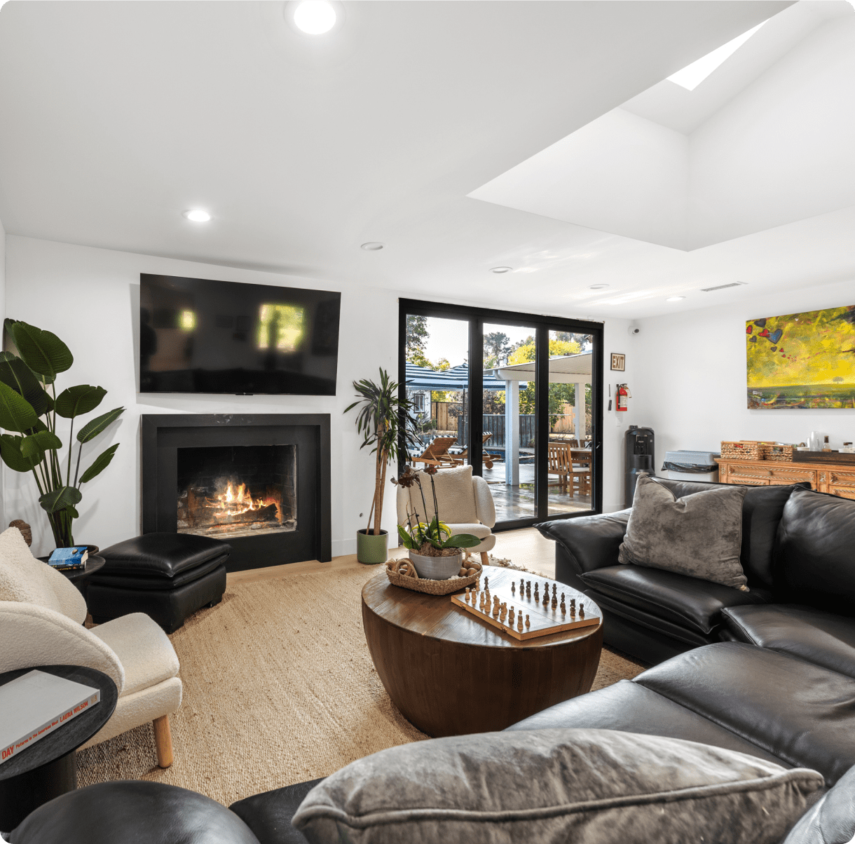 Convenience And Luxurious Amenities At Grata House