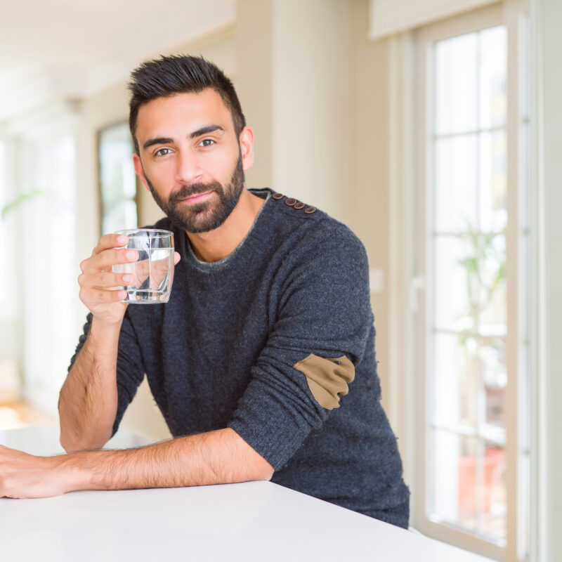 how to safely detox from alcohol at home